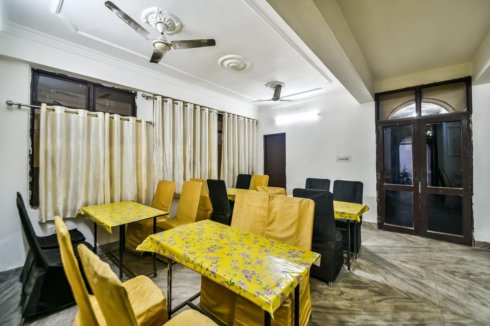 Hotel O 19660 Hotel Tirupati Residency 코타 외부 사진